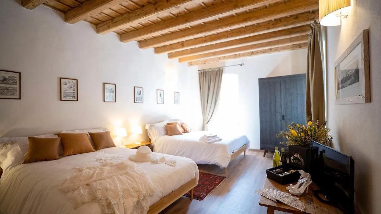 Locanda Dell'Oleificio Mezzane di Sotto 0*,